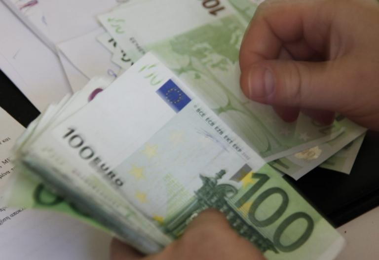 Λάρισα: Eργοδότης, παράδειγμα προς μίμηση, έδωσε μπόνους 18 χιλιάδων ευρώ στο προσωπικό του